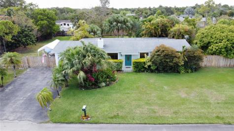 16420 SW 292nd Street Homestead FL 33033