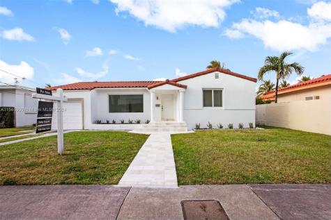 1465 Daytonia Road Miami Beach FL 33141