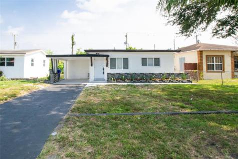 6215 Dewey Street Hollywood FL 33023