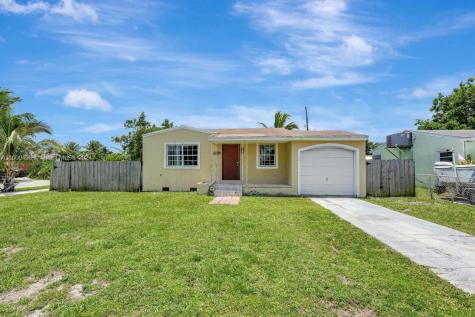 2504 Wiley Court Hollywood FL 33020