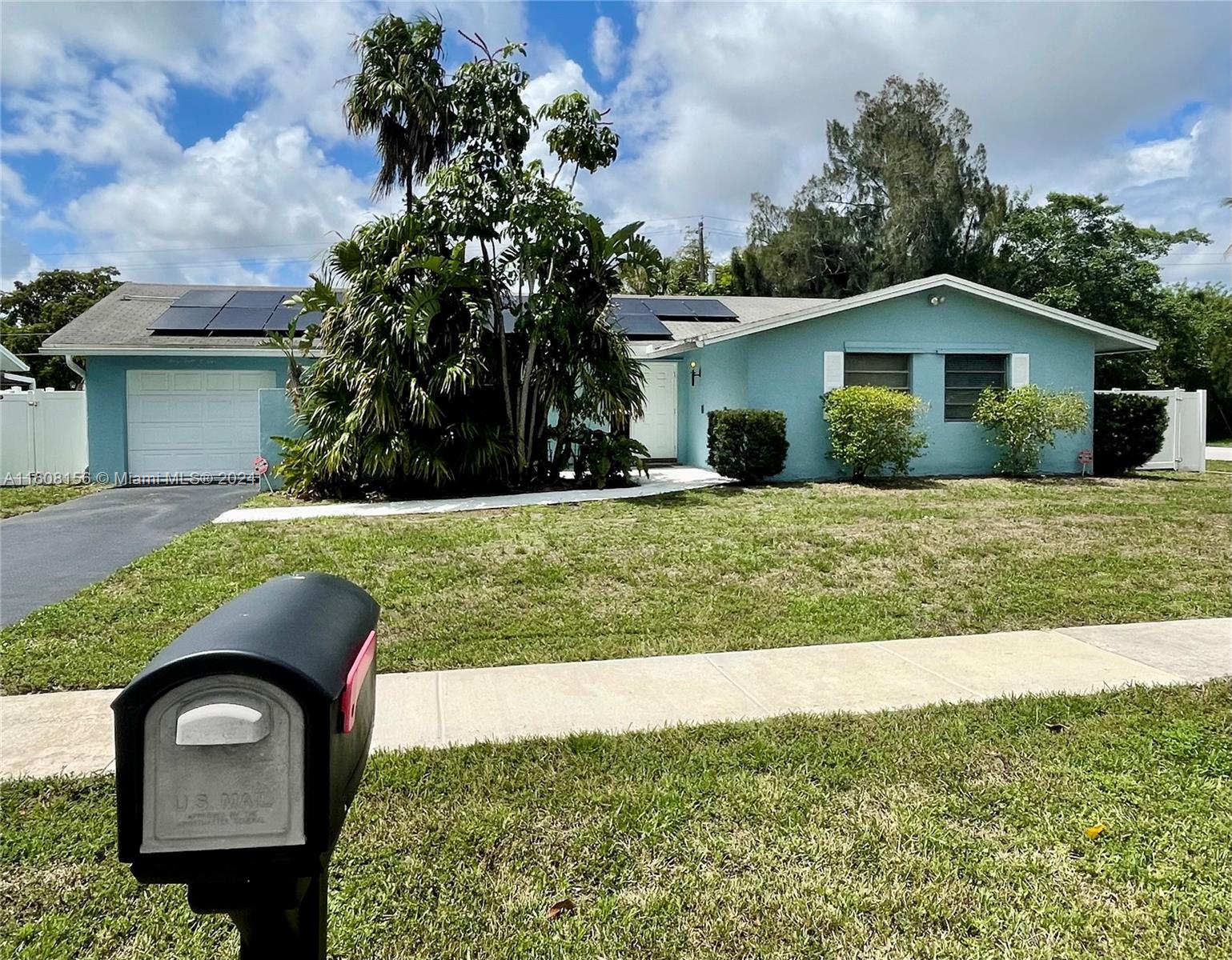 6801 SW 42nd Court Davie FL 33314
