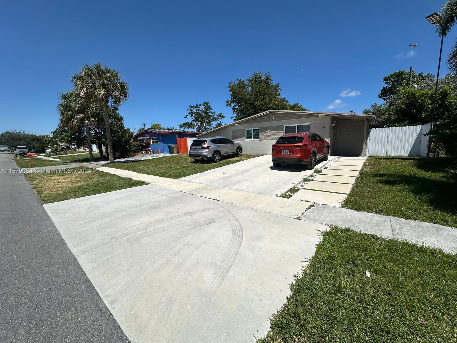3770 SW 58th Terrace Davie FL 33314