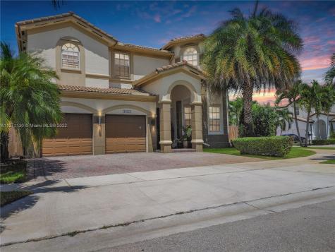 11523 NW 83rd Way Doral FL 33178