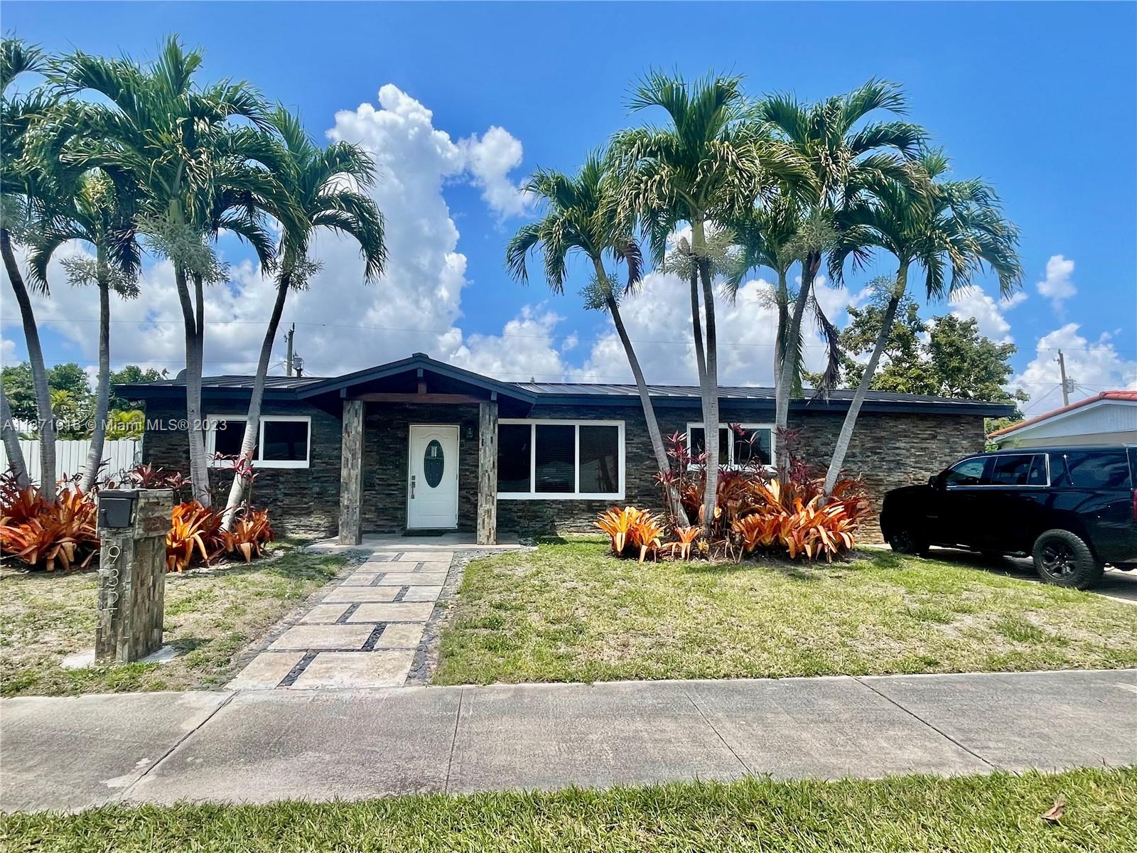 9321 Jamaica Drive Cutler Bay FL 33189
