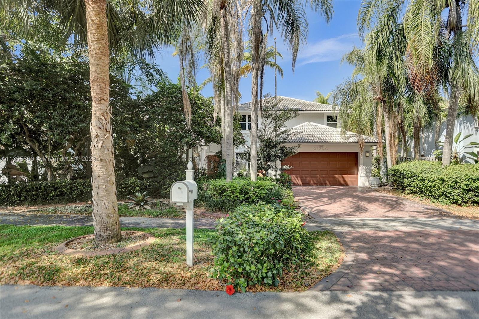 21340 SW 94th Avenue Cutler Bay FL 33189