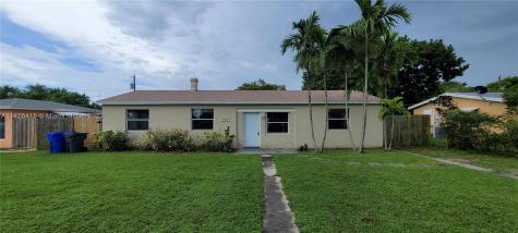 6224 Rodman Street Hollywood FL 33023