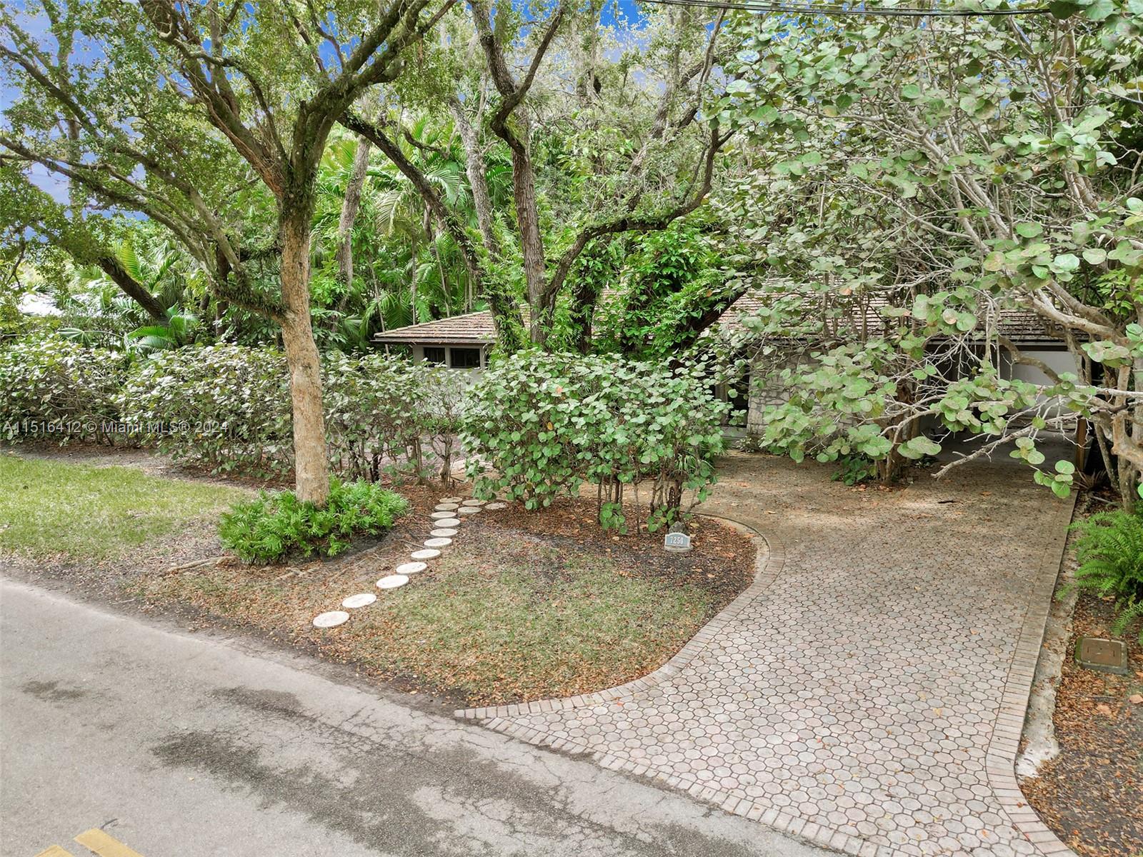 7250 Mindello Street Coral Gables FL 33143