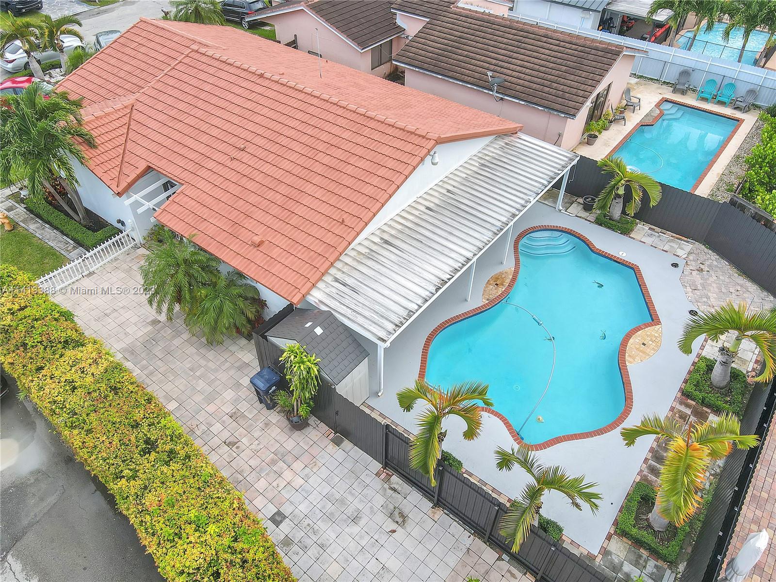 10623 SW 69th Terrace Miami FL 33173