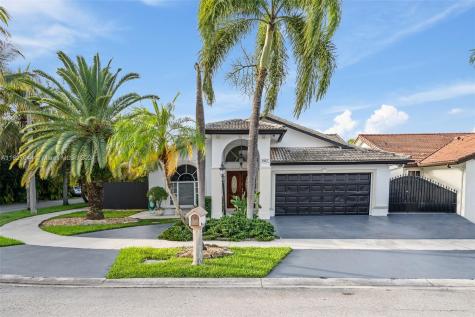 9187 NW 150th Terrace Miami Lakes FL 33018