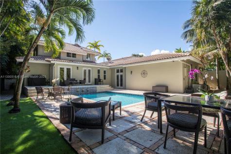 3971 Poinciana Closed Road Miami FL 33133