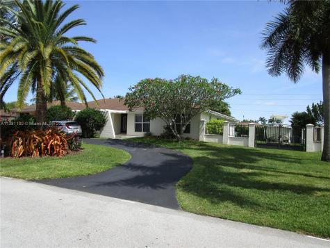 8461 SW 179th Street Palmetto Bay FL 33157