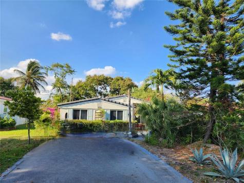 1555 NE 172nd Street North Miami Beach FL 33162