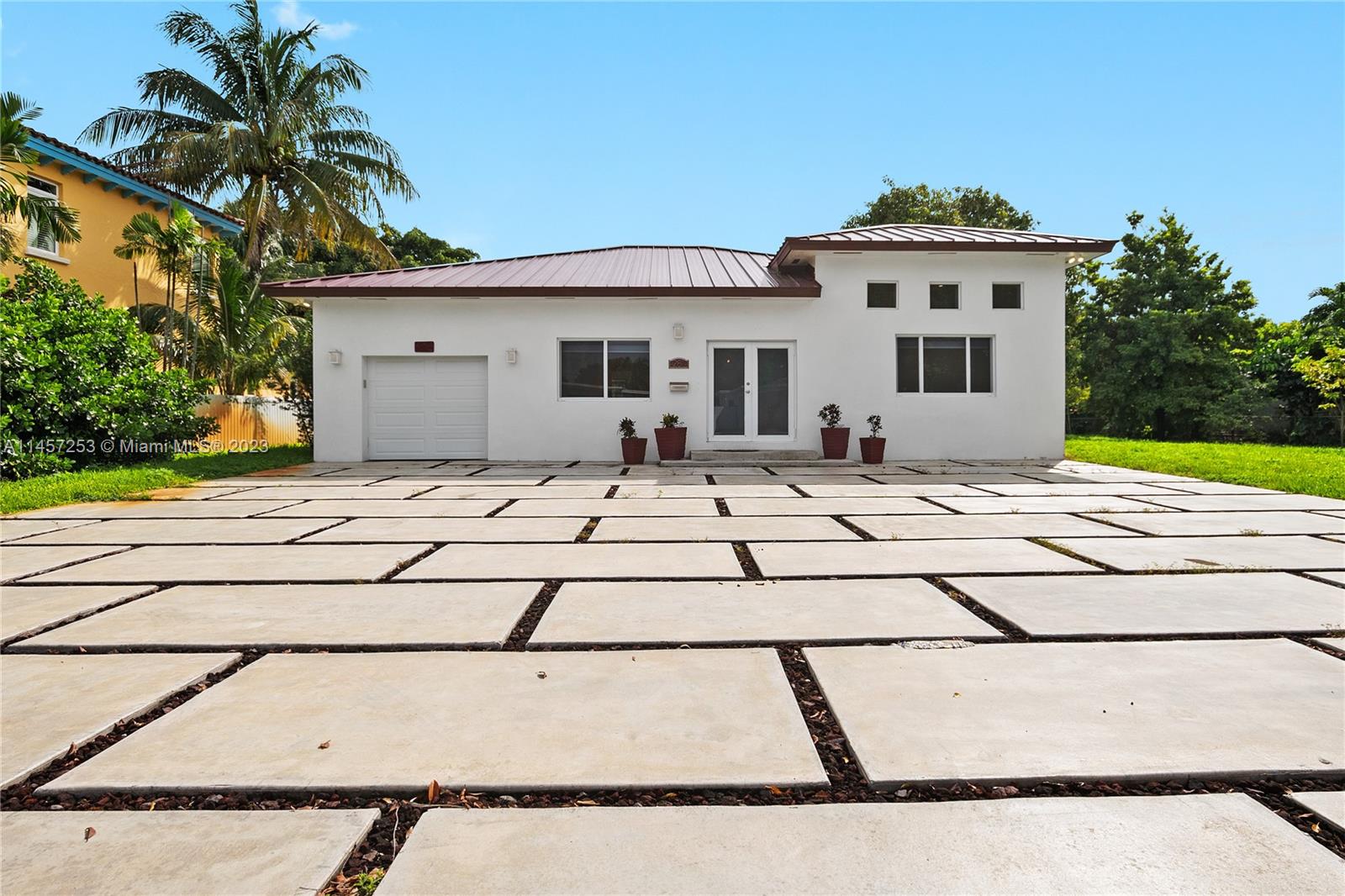 281 Hammond Drive Miami Springs FL 33166