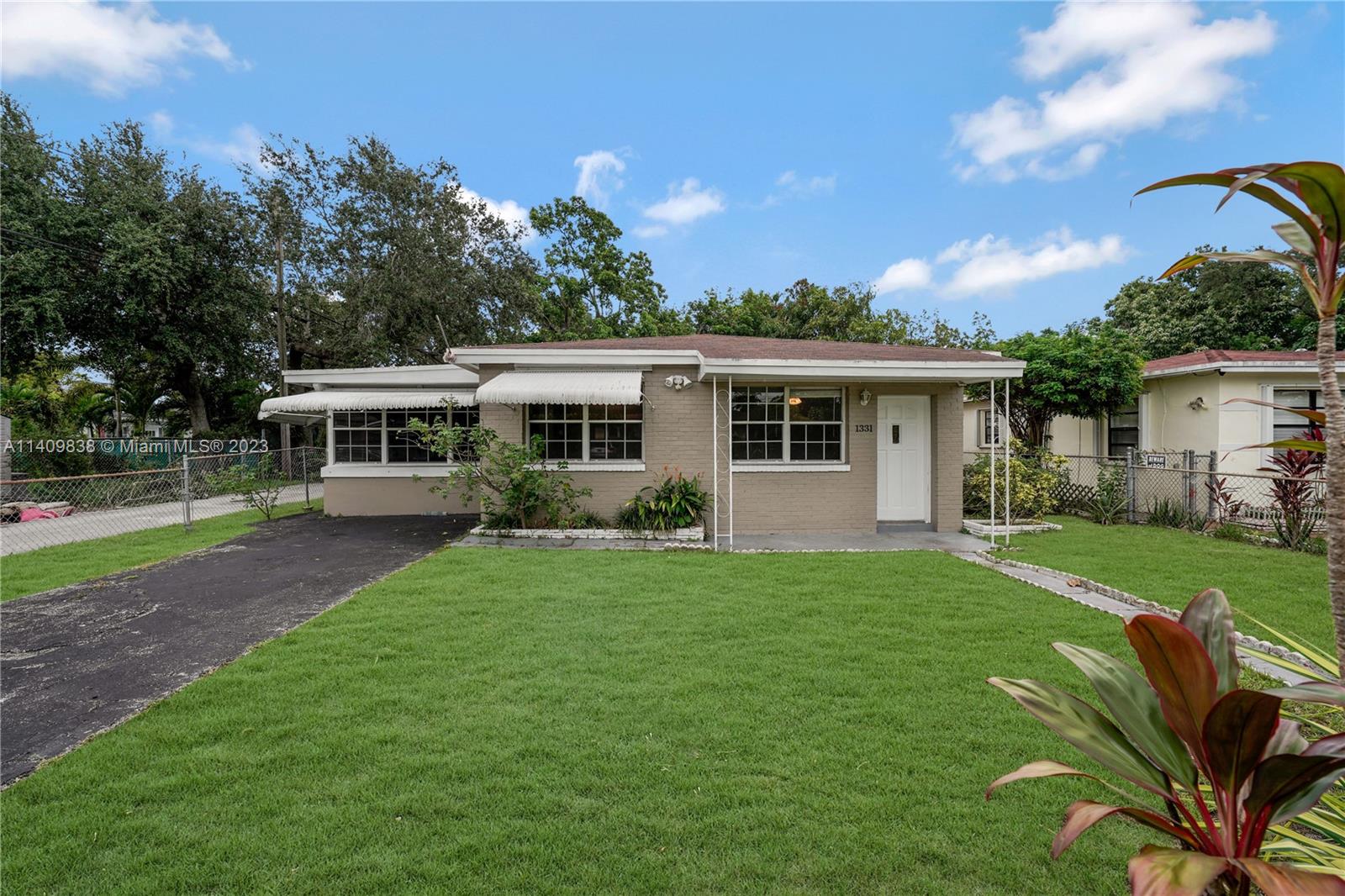 1331 NE 156th Street North Miami Beach FL 33162
