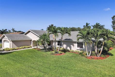211 NW 198th Avenue Pembroke Pines FL 33029