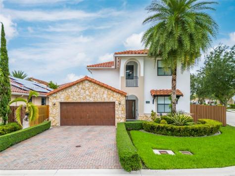 1005 NW 100th Avenue Miami FL 33172