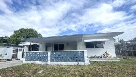 5805 Wilson Street Hollywood FL 33021