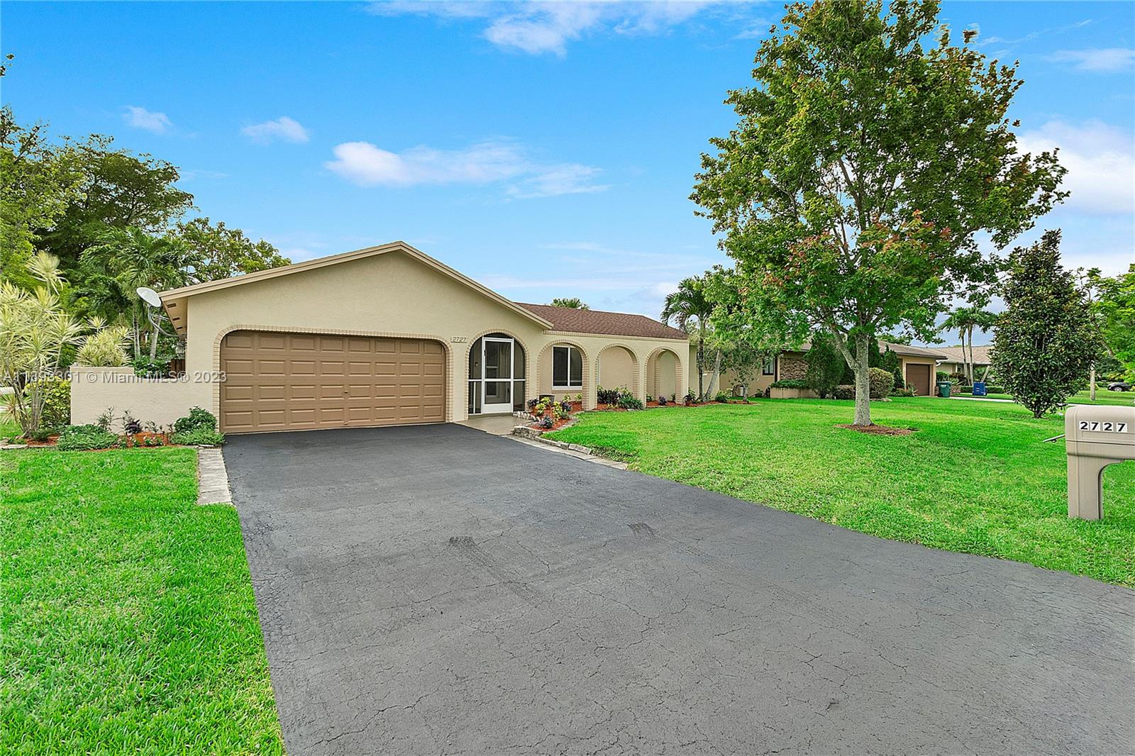 2727 NW 98th Way Coral Springs FL 33065
