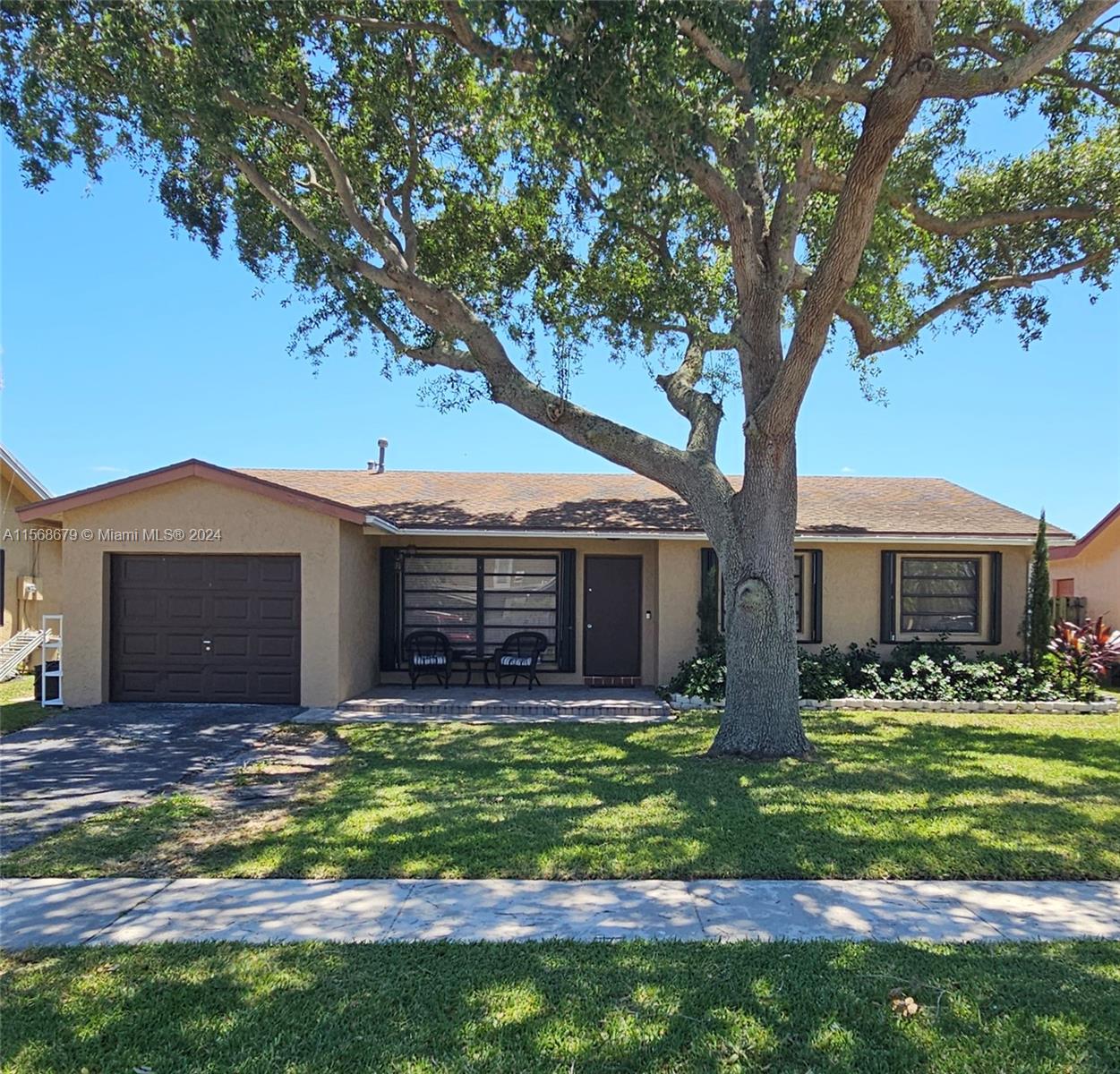 11630 NW 43rd Street Sunrise FL 33323