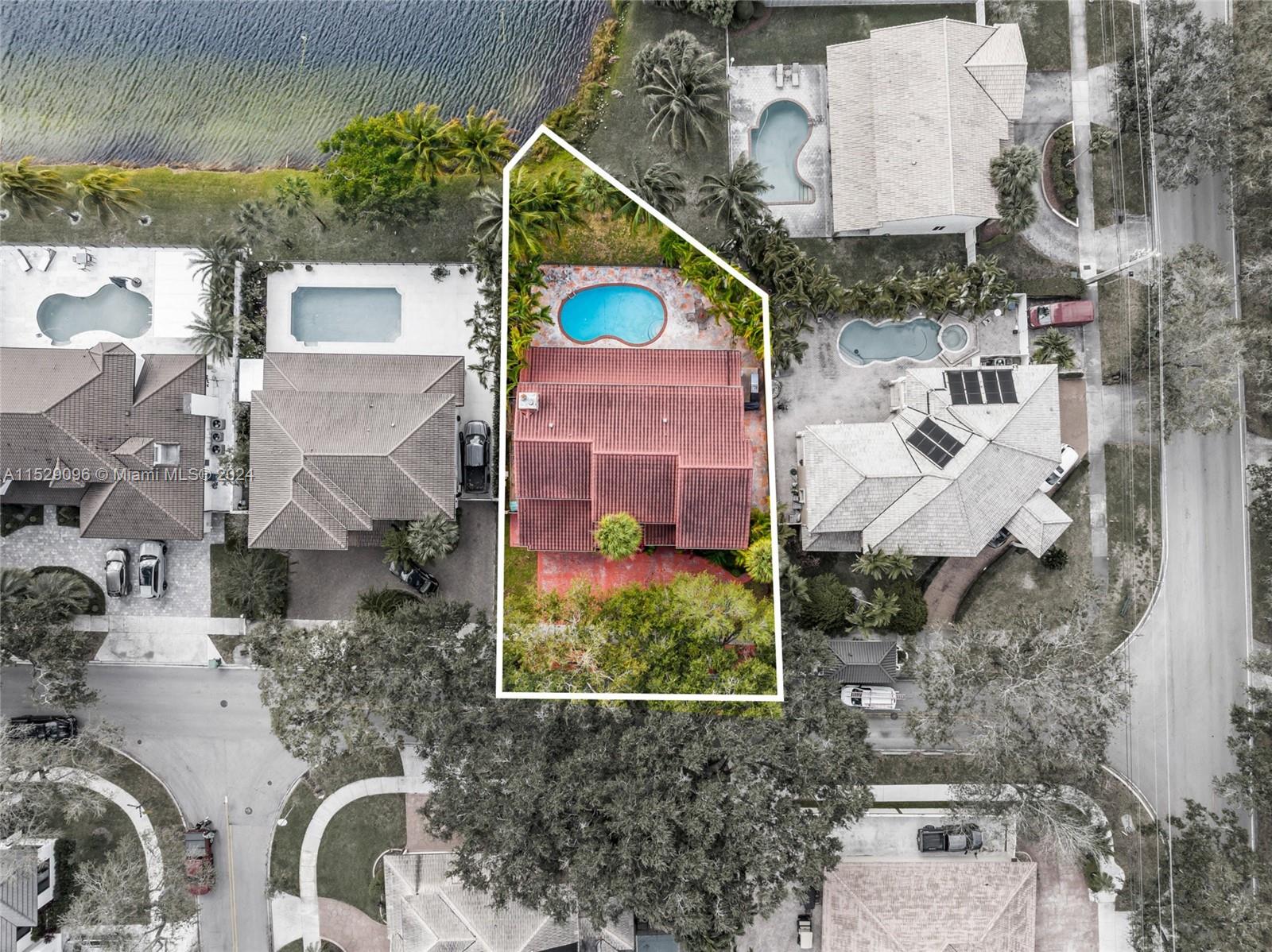 8120 NW 167th Terrace Miami Lakes FL 33016