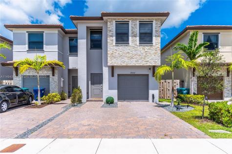 25032 SW 107th Avenue Homestead FL 33032