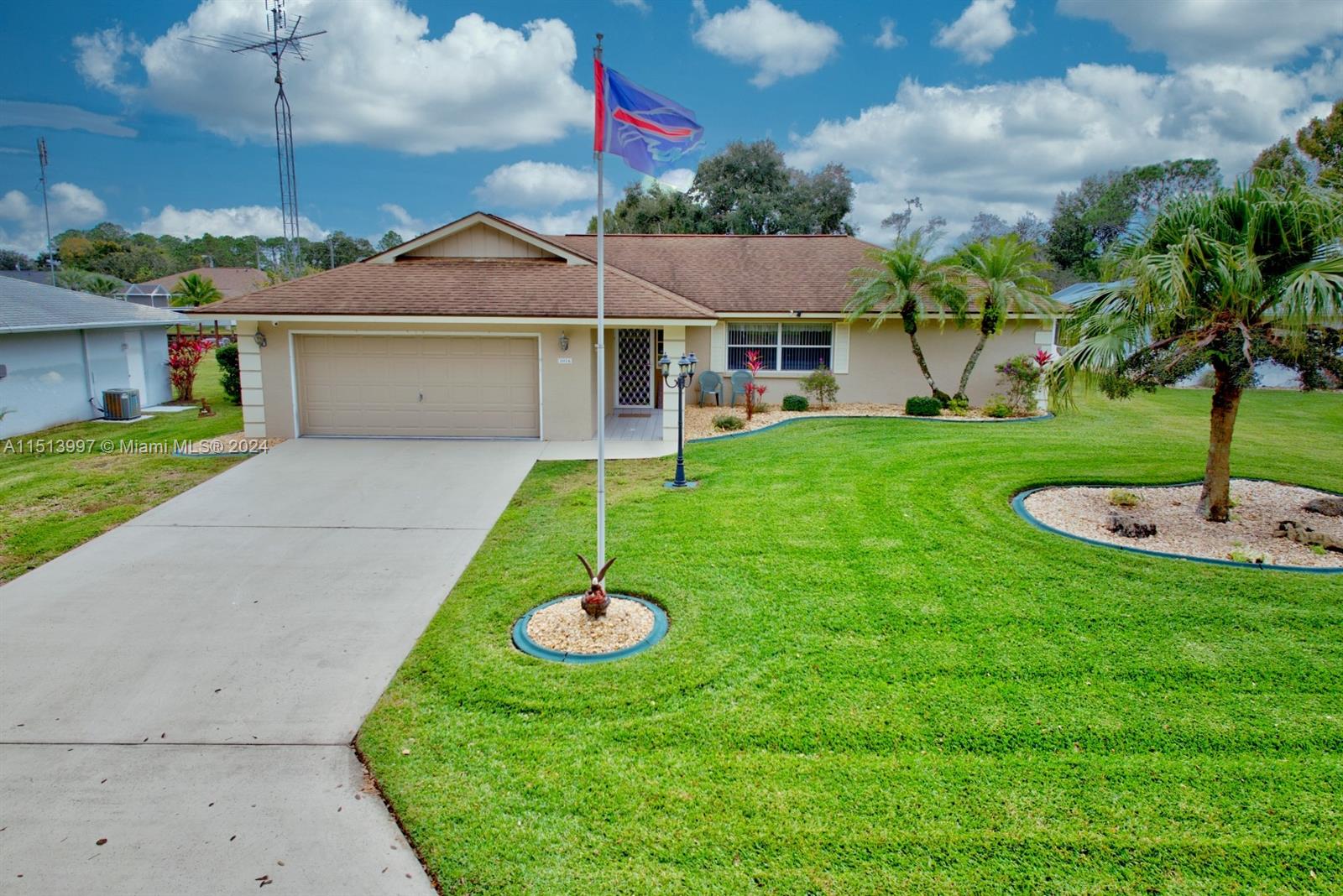 3016 Jacaranda Avenue Lake Placid FL 33852
