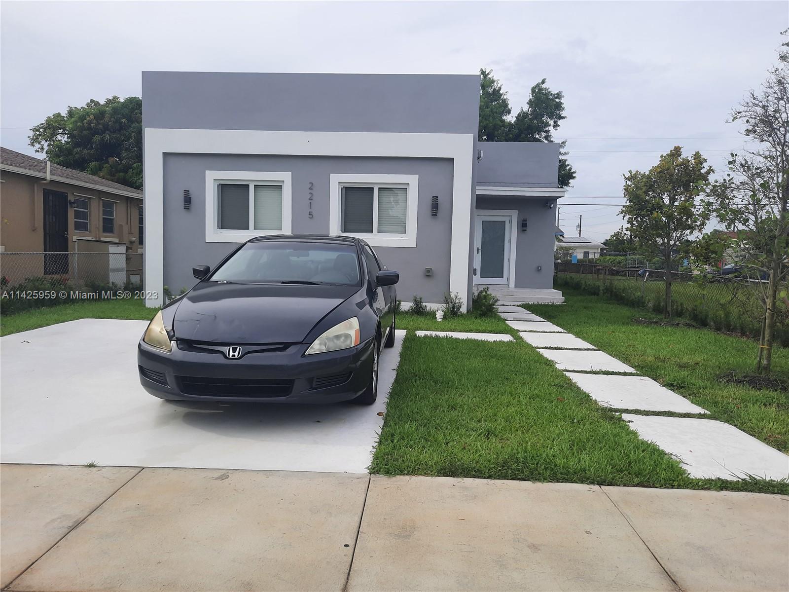 2215 Greene Street Hollywood FL 33020