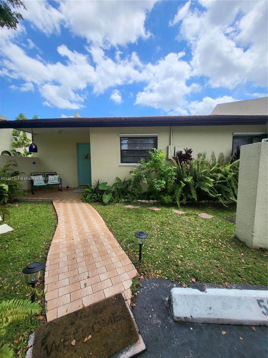 5832 SW 144th Circle Place Miami FL 33183