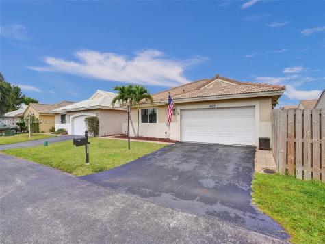 6031 Swinden Lane Davie FL 33331