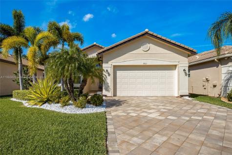 8661 Carmel Mountain Way Boynton Beach FL 33473