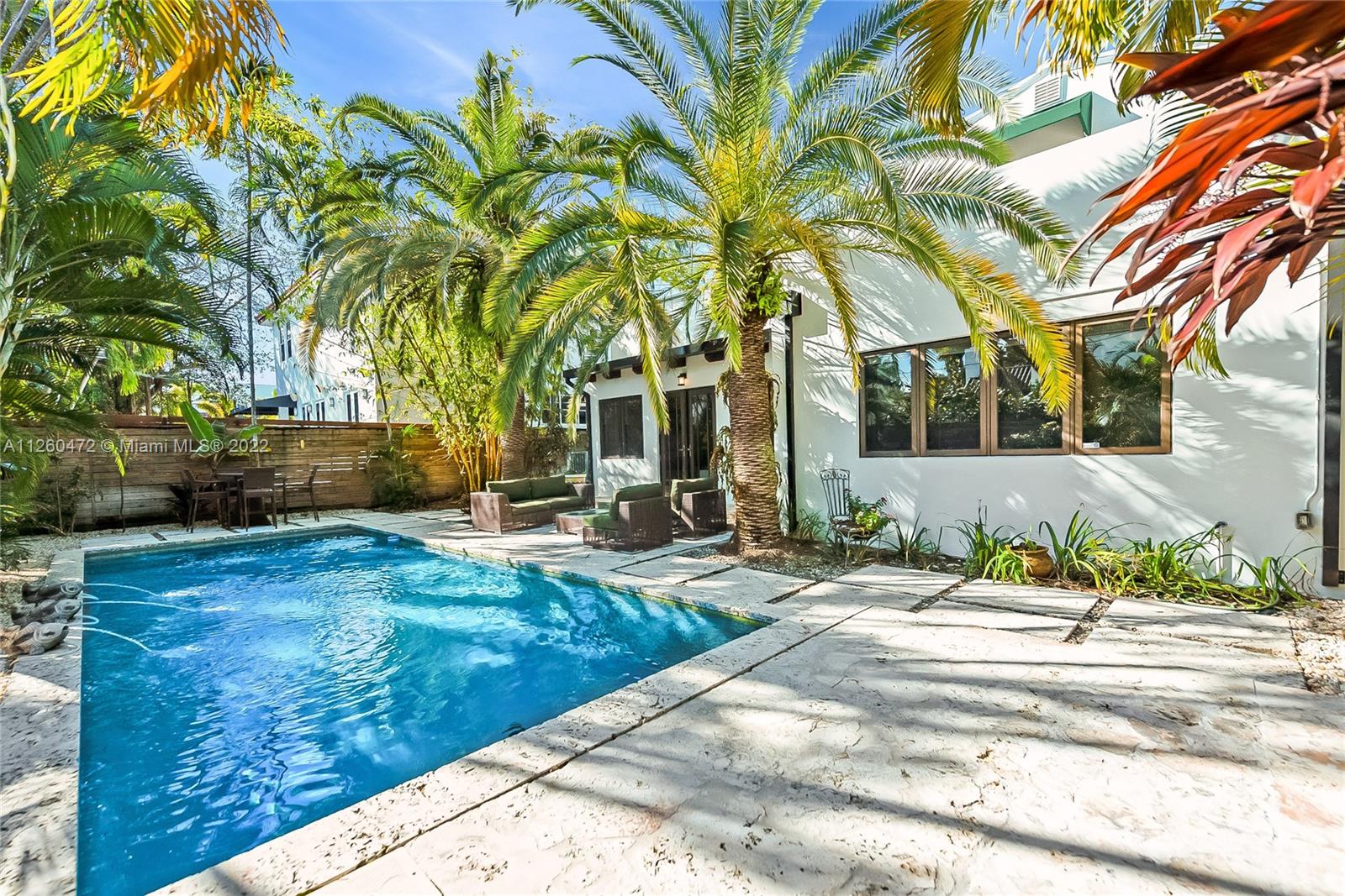 2153 N Bay Road Miami Beach FL 33140