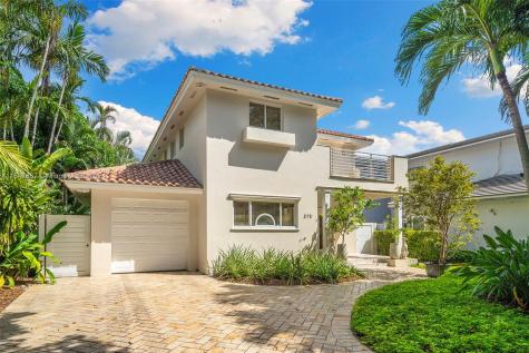 315 NE 88th Street El Portal FL 33138