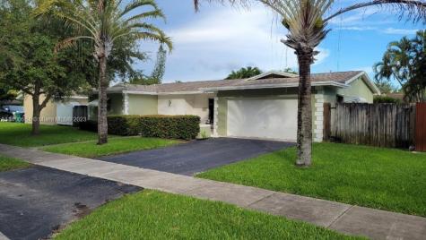 9414 SW 186th Street Cutler Bay FL 33157