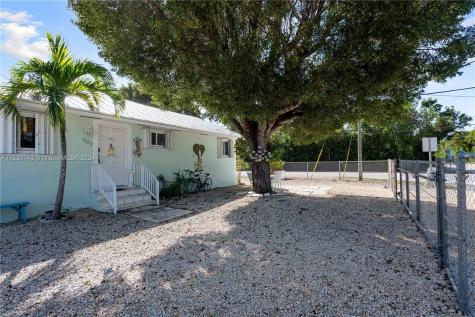 101 Marina Avenue Key Largo FL 33037