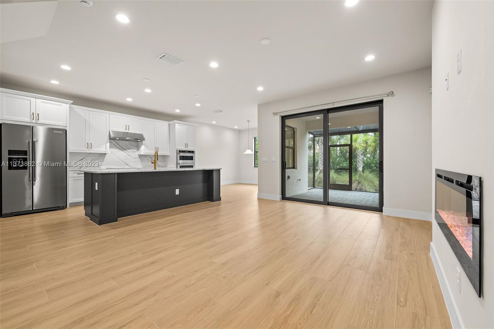 13053 Pembroke Drive Naples FL 34105