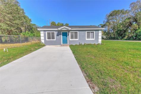 4700 Barcelona Avenue Fort Pierce FL 34946