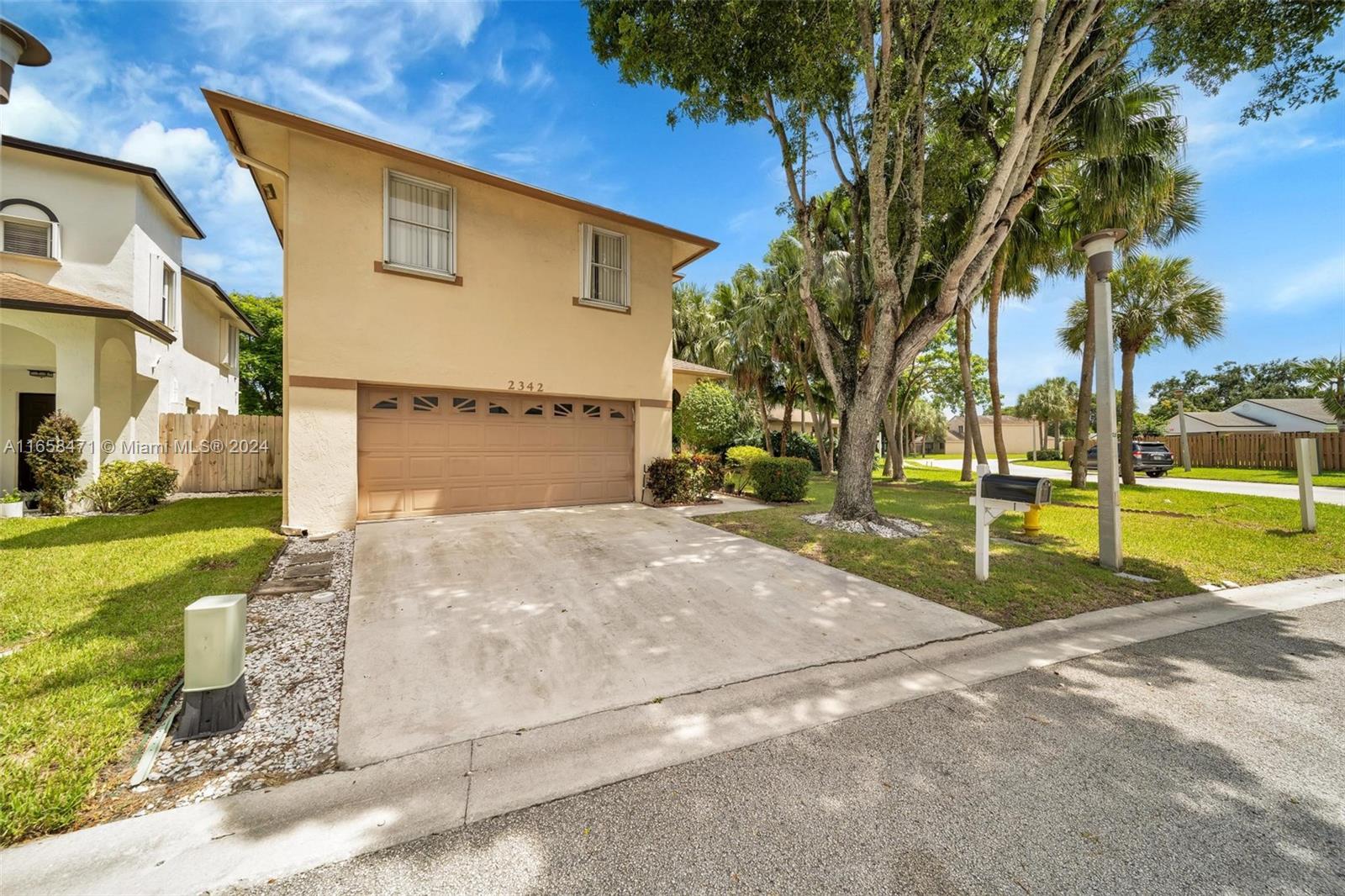 2342 NW 34th Way Coconut Creek FL 33066