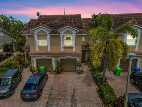 5544 NW 90th Terrace Sunrise FL 33351