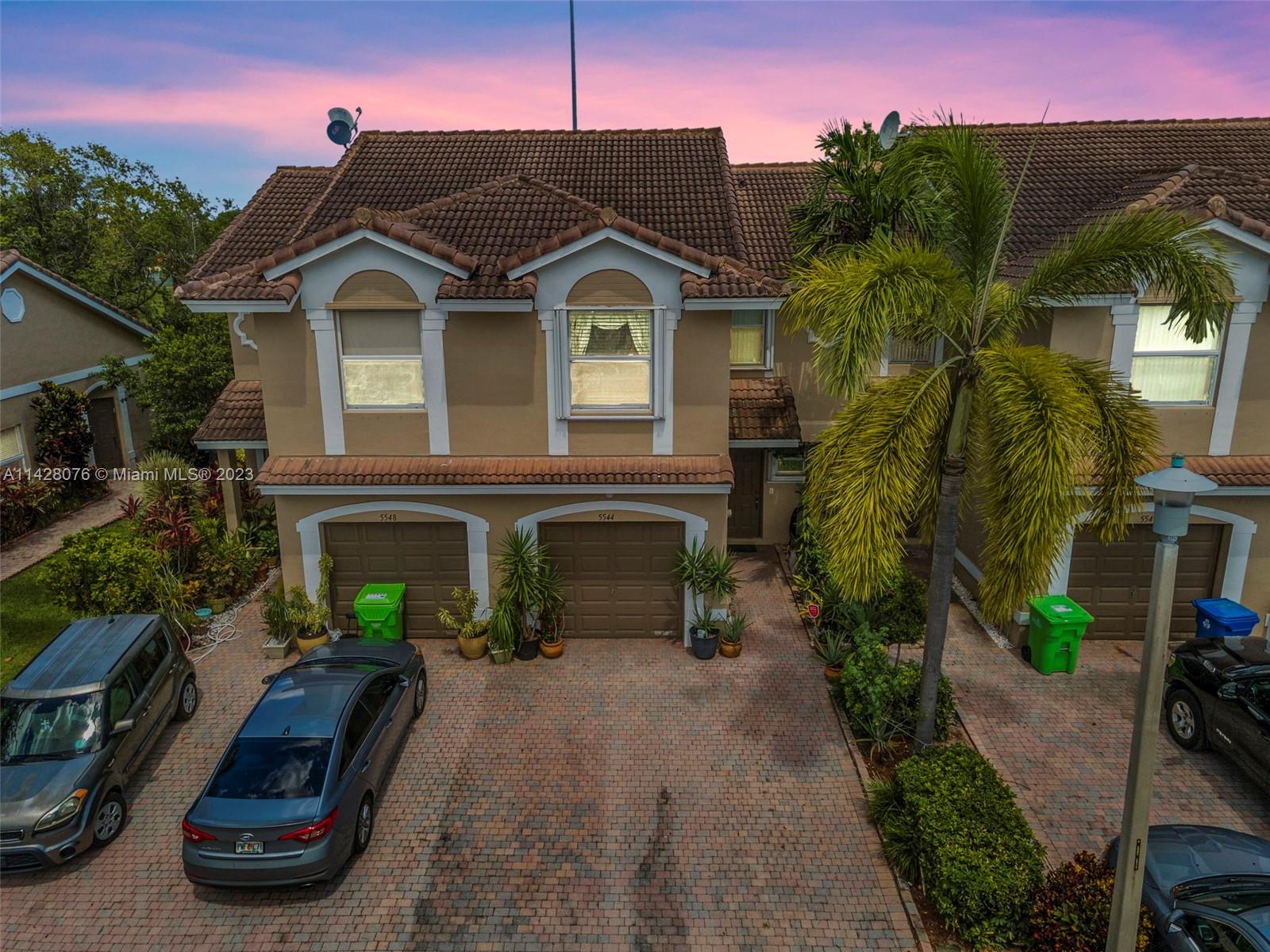 5544 NW 90th Terrace Sunrise FL 33351