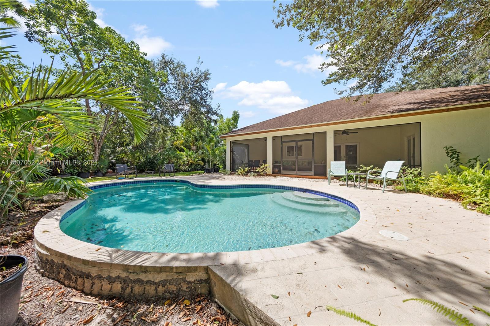27051 SW 192nd Avenue Homestead FL 33031