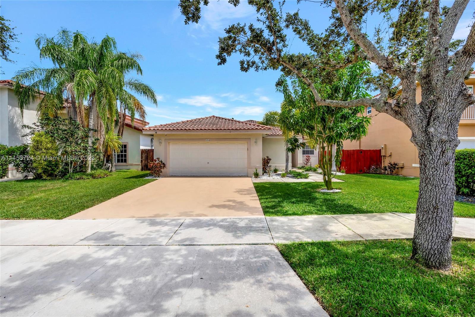 154 Vista Luna Drive Davie FL 33325