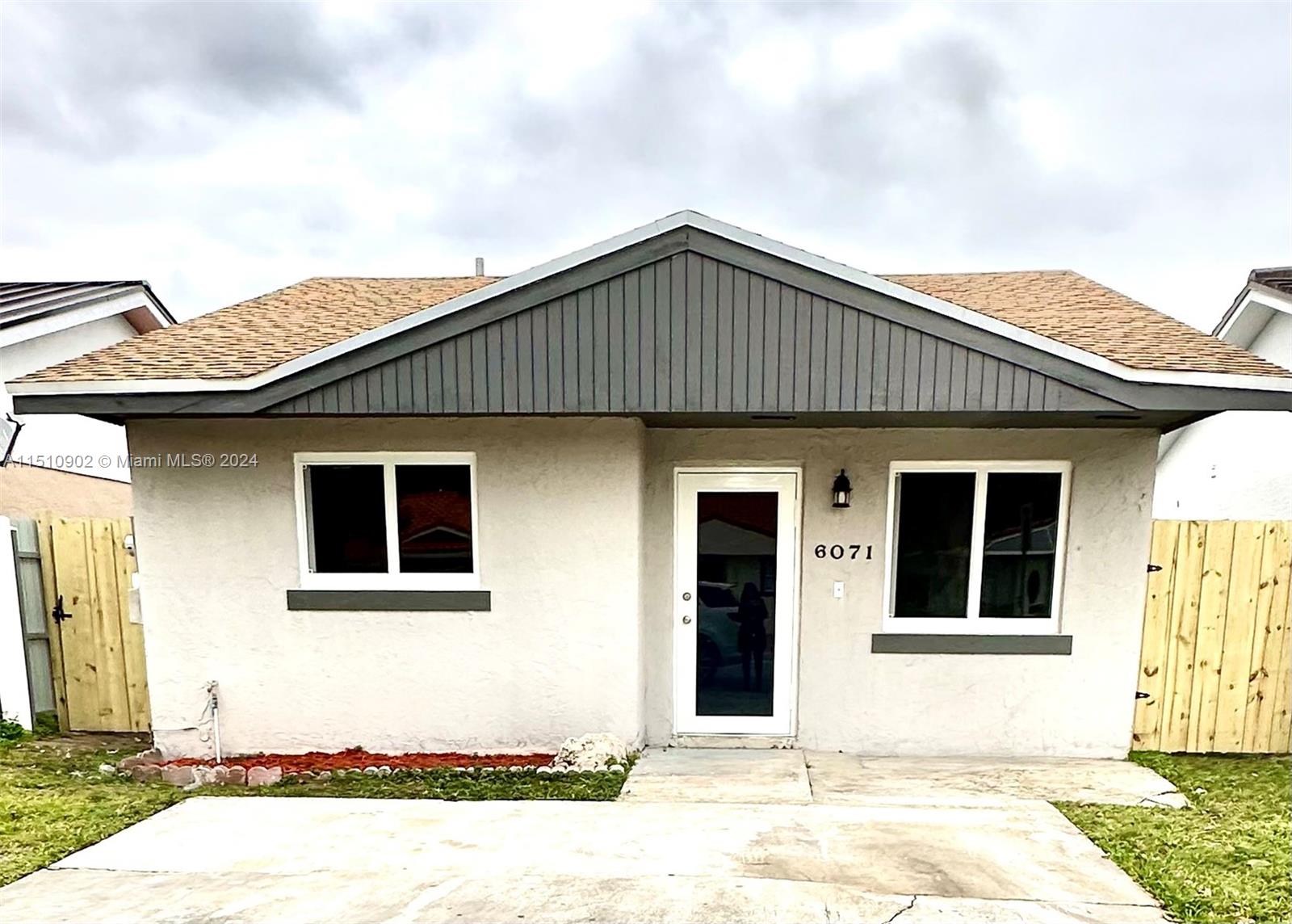 6071 W 22nd Lane Hialeah FL 33016