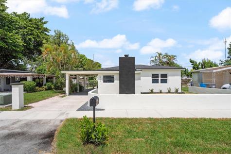 5717 SW 36th Court West Park FL 33023