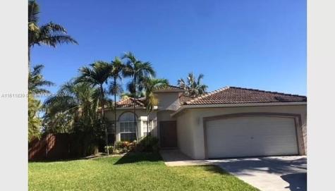 3155 SE 4th Place Homestead FL 33033