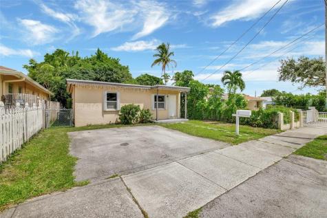 724 NW 5th Court Hallandale Beach FL 33009