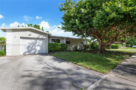 9445 SW 78th Street Miami FL 33173