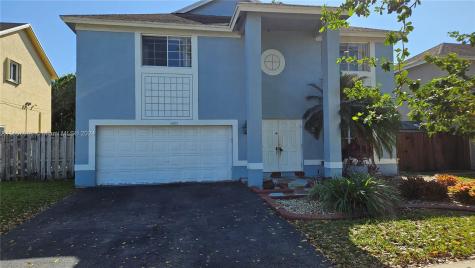 1401 SW 97th Avenue Pembroke Pines FL 33025