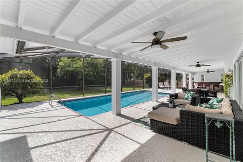 14525 SW 84th Court Palmetto Bay FL 33158