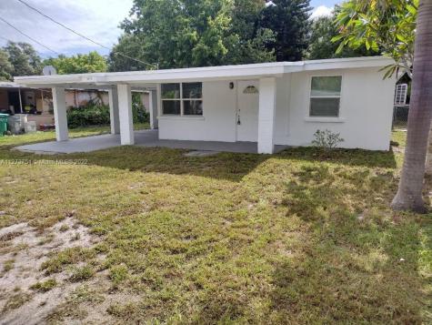 5016 Star Avenue Fort Pierce FL 34982