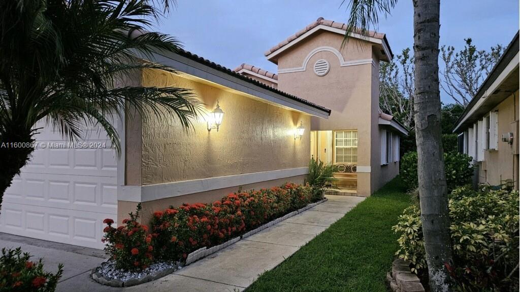 551 SW 176th Avenue Pembroke Pines FL 33029